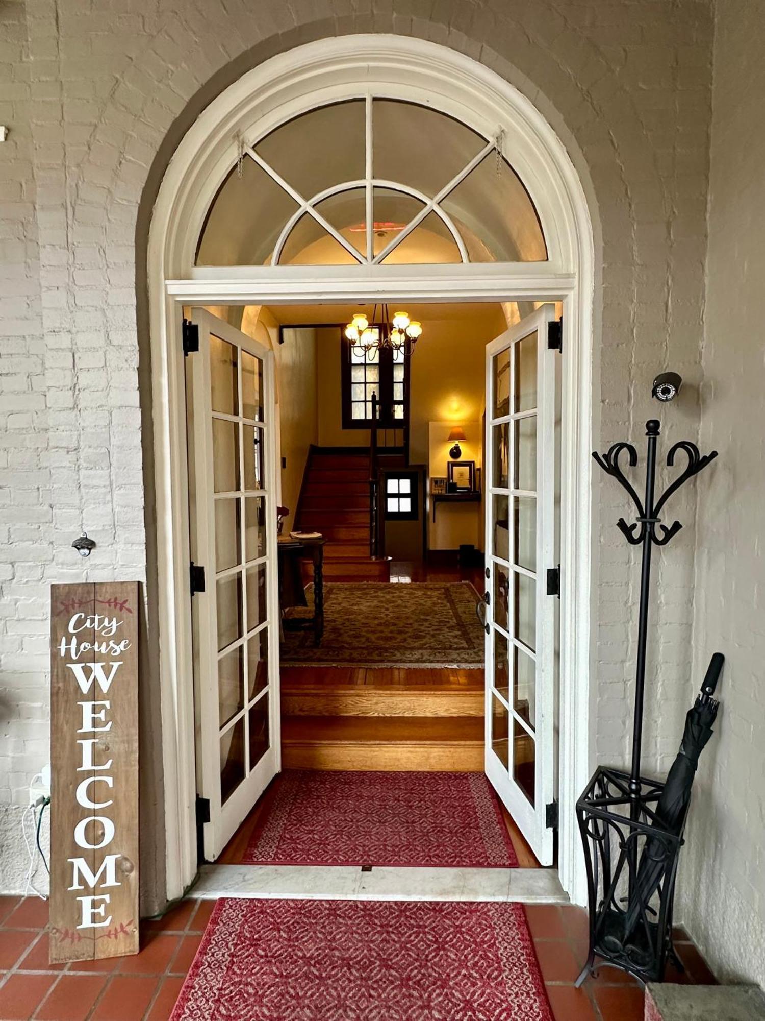 City House Bed And Breakfast Harrisburg Exteriör bild
