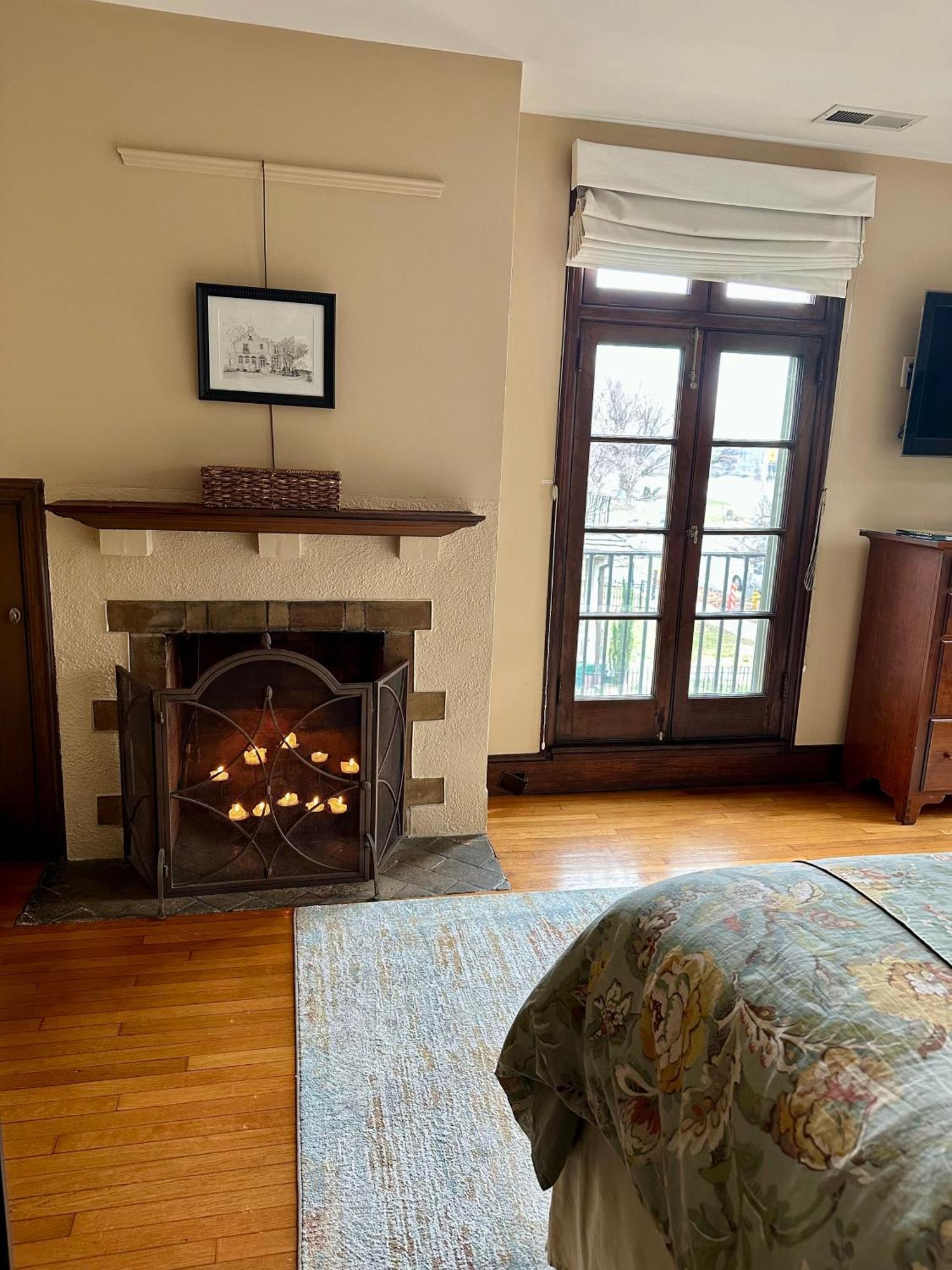 City House Bed And Breakfast Harrisburg Exteriör bild